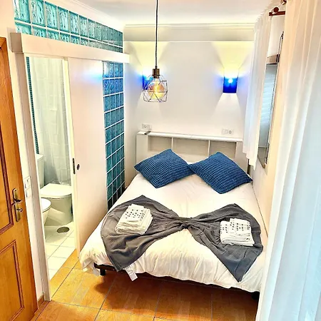 Dom wakacyjny Casinha Do Carapau - 80M Praia - 2 Suites Nazaré