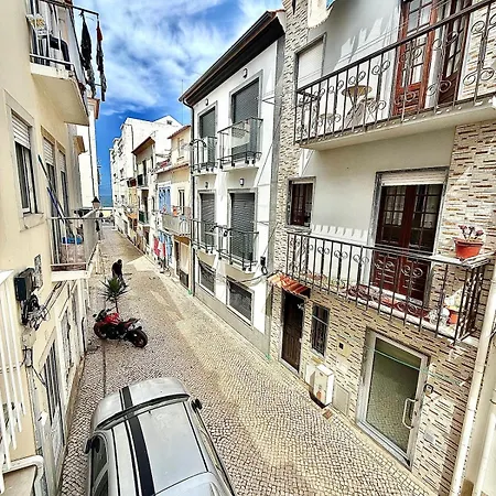 Holiday home Casinha Do Carapau - *